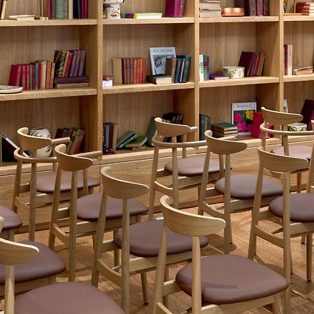 Verno House Budapest, Vignette Collection By Ihg Екстериор снимка The library