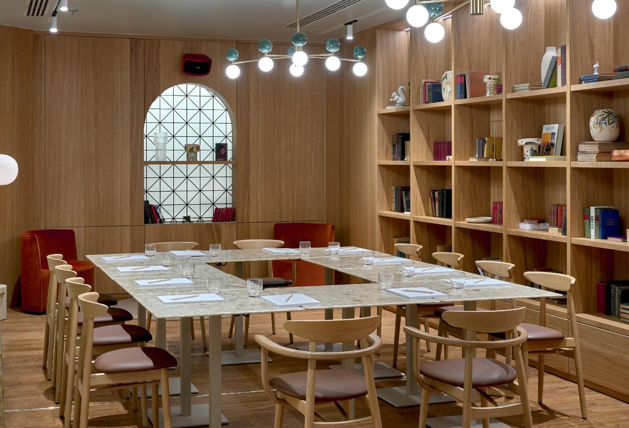 Verno House Budapest, Vignette Collection By Ihg Екстериор снимка Library